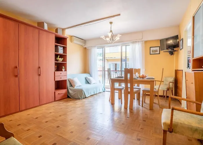 Le Casino By Interhome Apartament Mentona