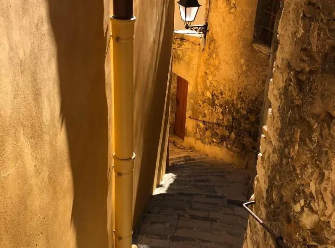 Le Casino By Interhome * Mentona